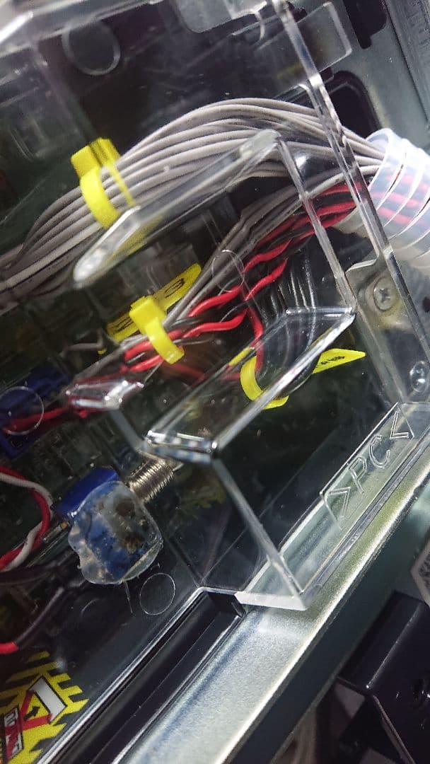 パチンコ実機 eフィーバー彼女、お借りします。ワイヤレスコントローラー付