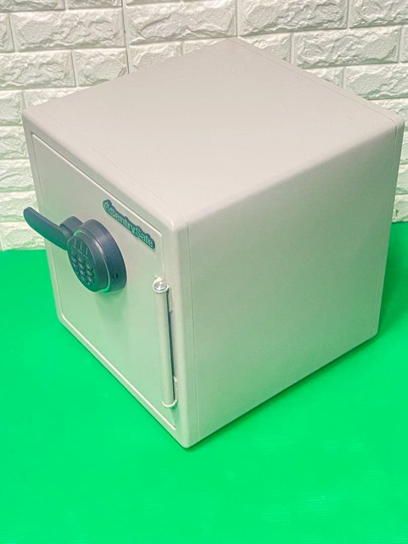 Sentry セントリー　テンキー式　JF123ET 1時間耐火金庫