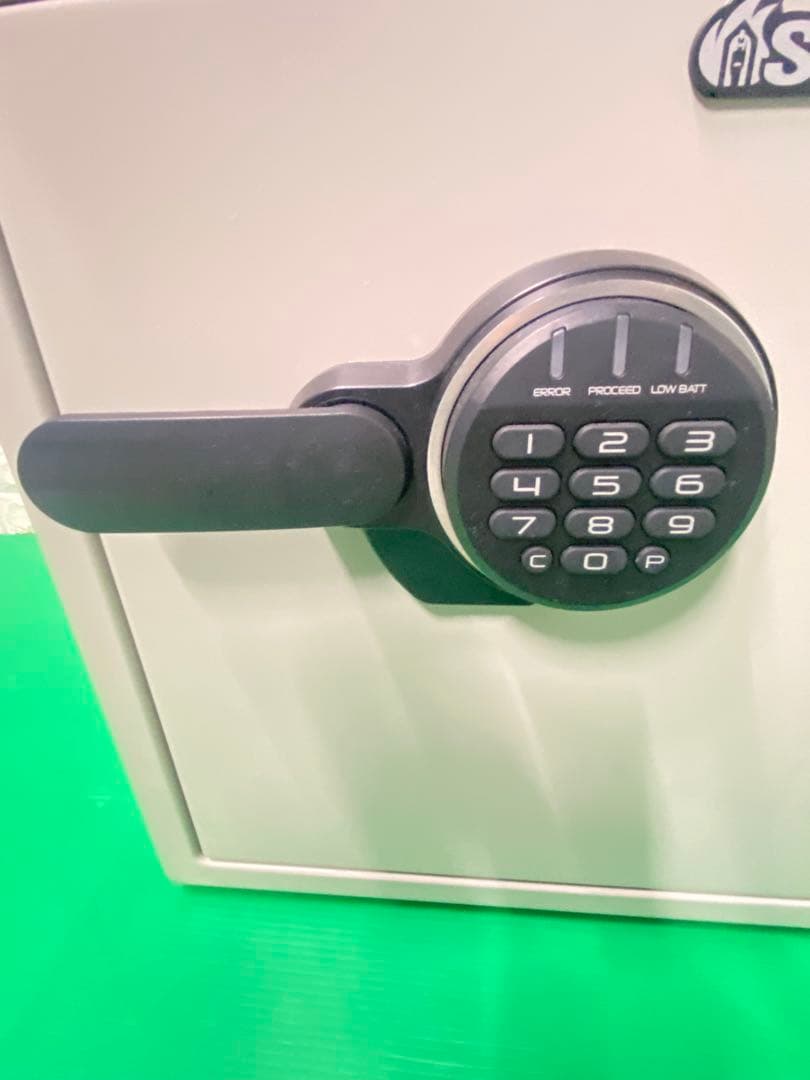 Sentry セントリー　テンキー式　JF123ET 1時間耐火金庫