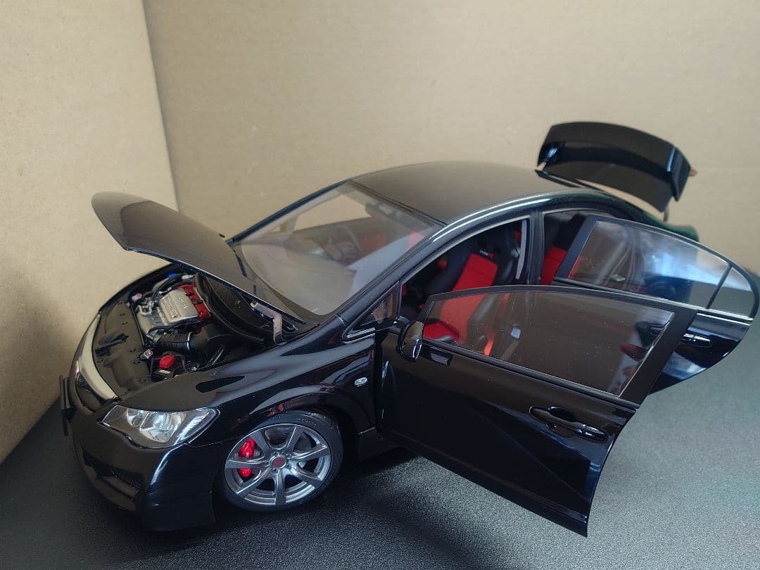 モーターヘリックス　1/18　シビックタイプR　FD2