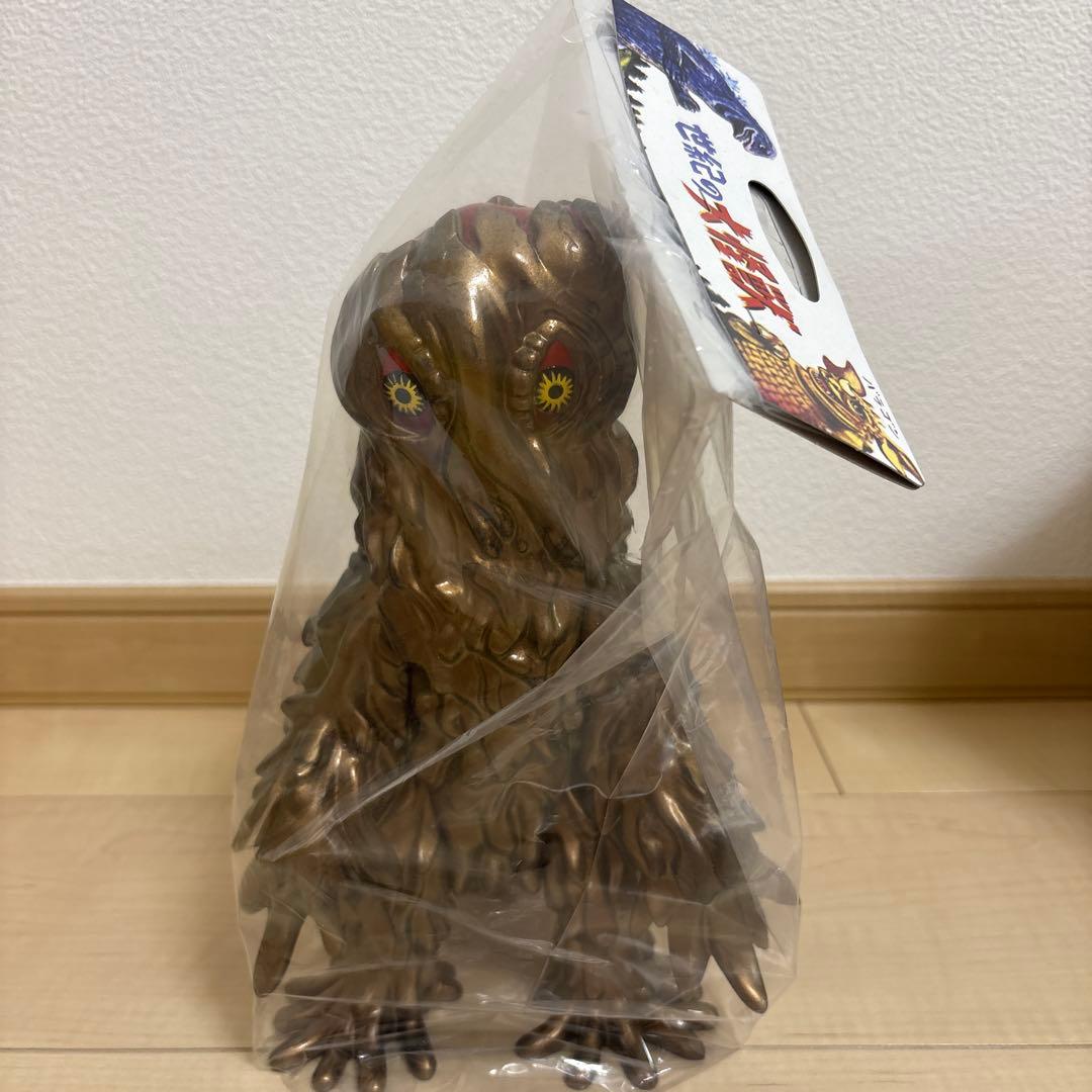 マルサン ヘドラ ゴールド 赤目