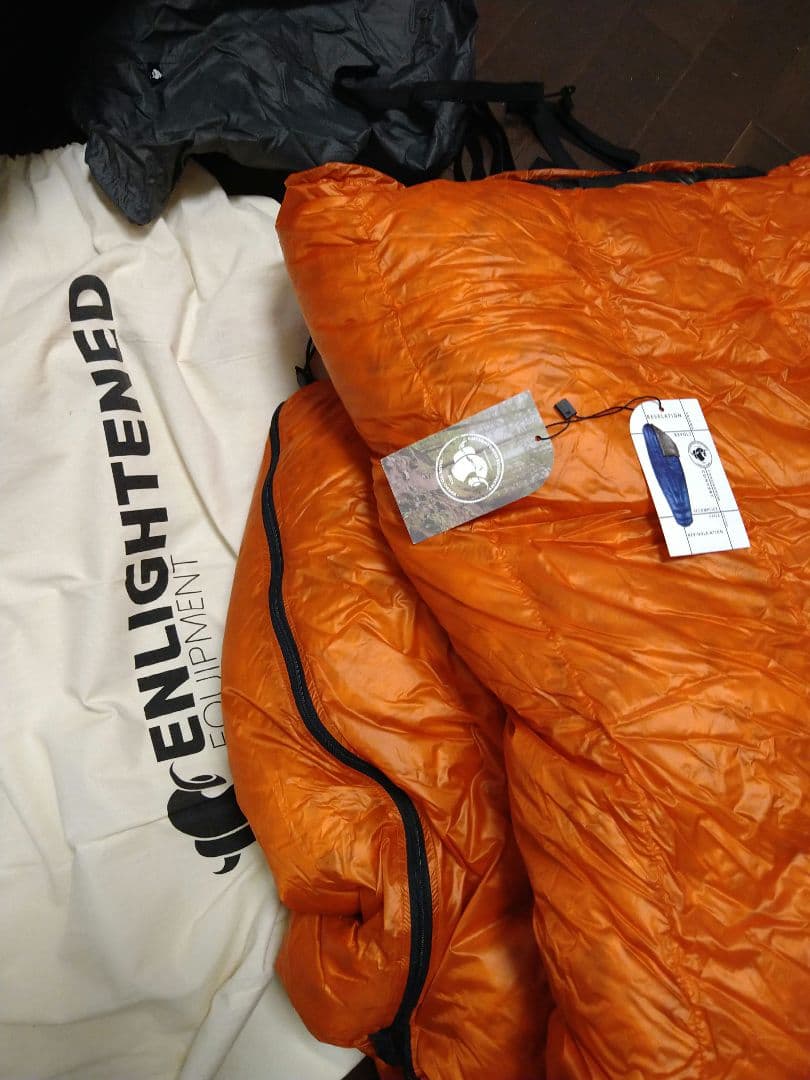 ENLIGHTENED EQUIPMENT Revelation 850 寝袋
