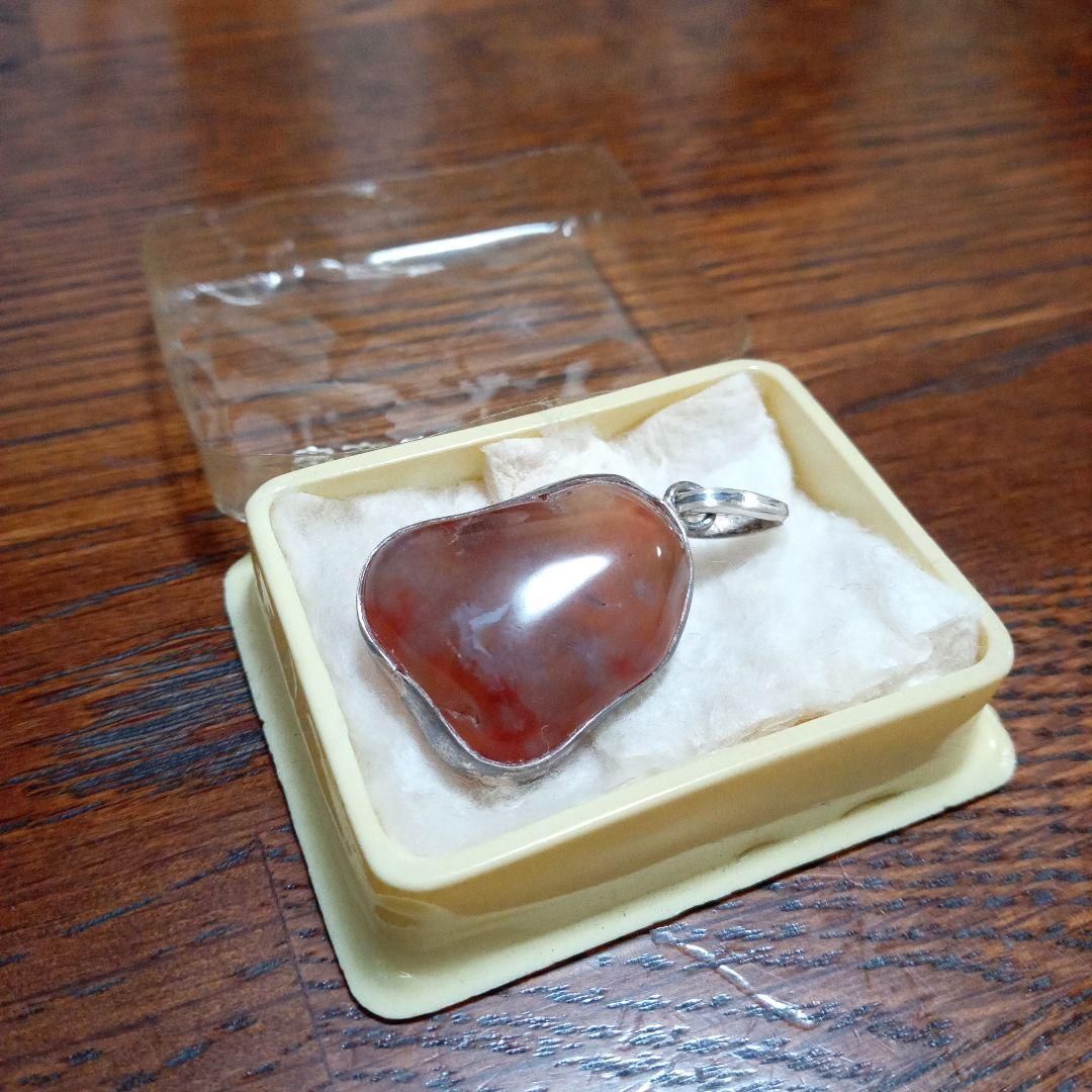 新品　金山工芸品商店　翡翠　赤玉石　3石　新潟県　糸魚川　佐渡