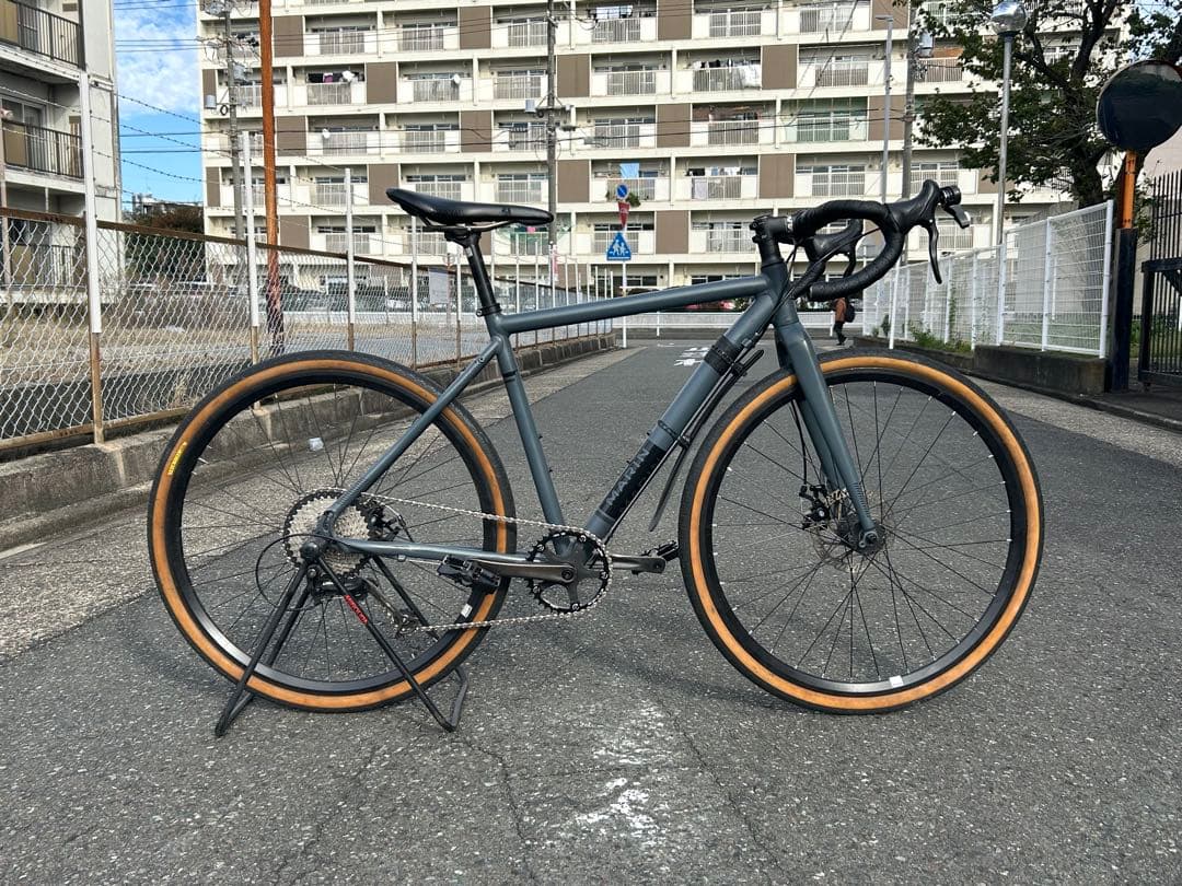 MARIN グラベルロード　ロンバード　LOMBARD 新品パーツ多用