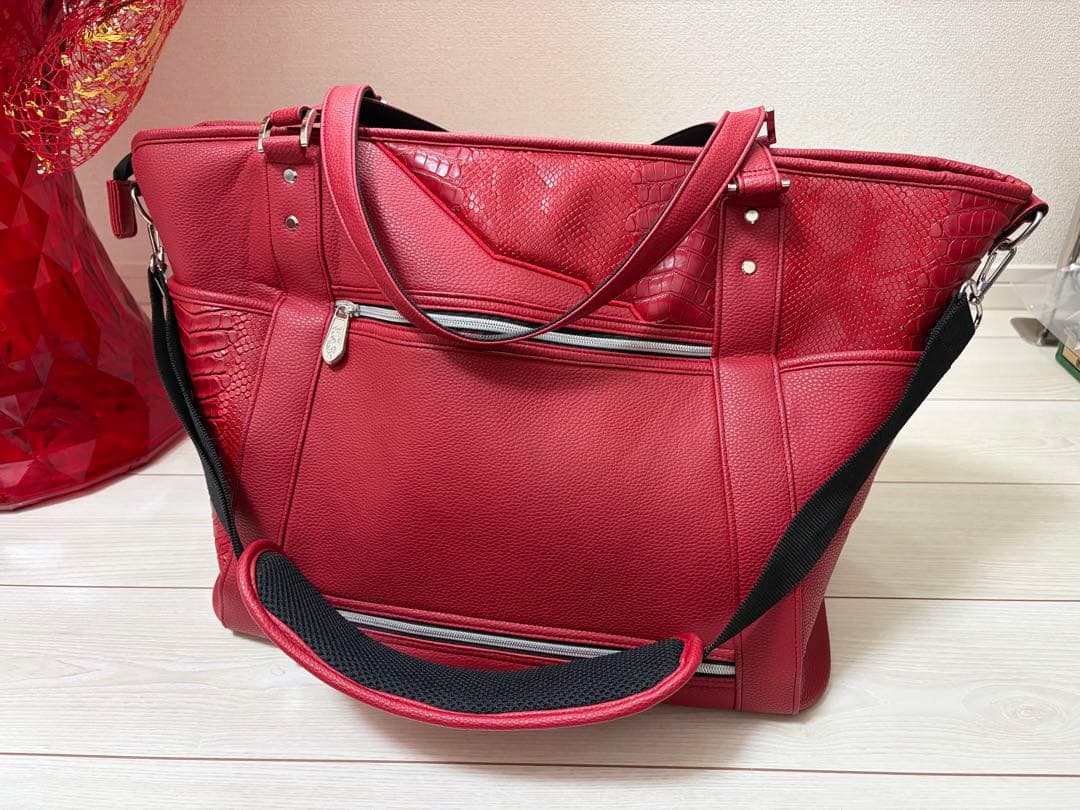 ダンスウィズドラゴン⭐︎赤バッグ　中古品