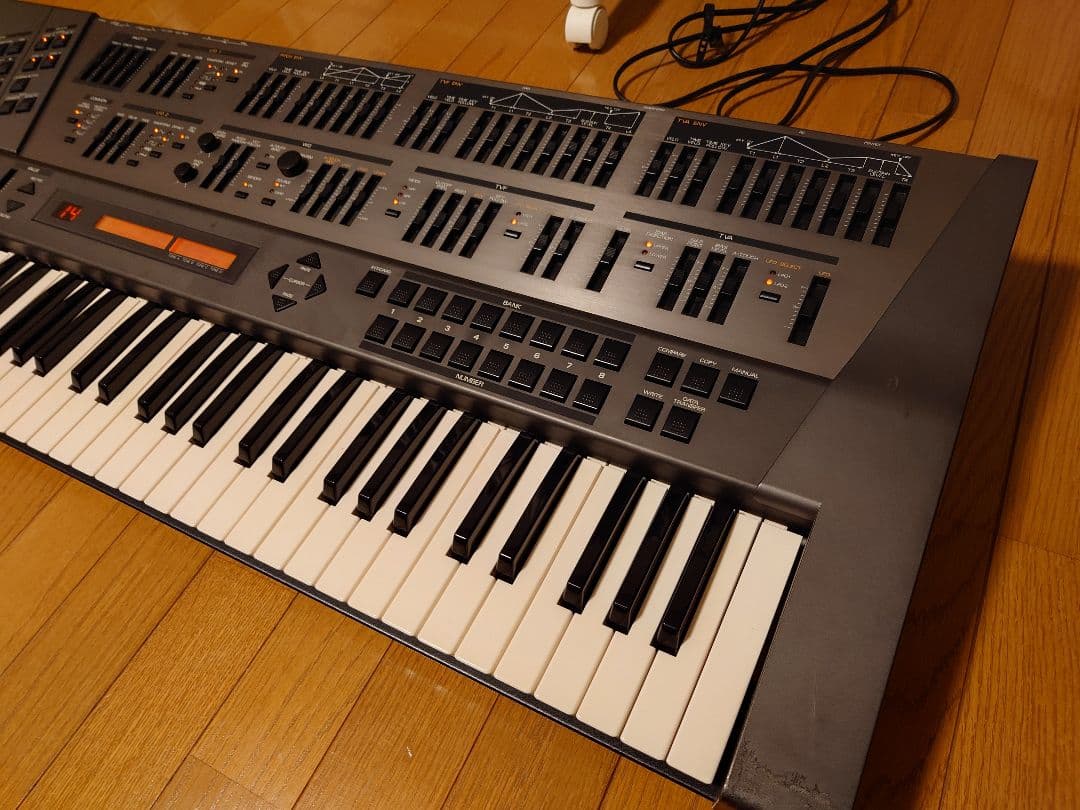 （最終値下げ）ローランド　シンセサイザー　JD-800