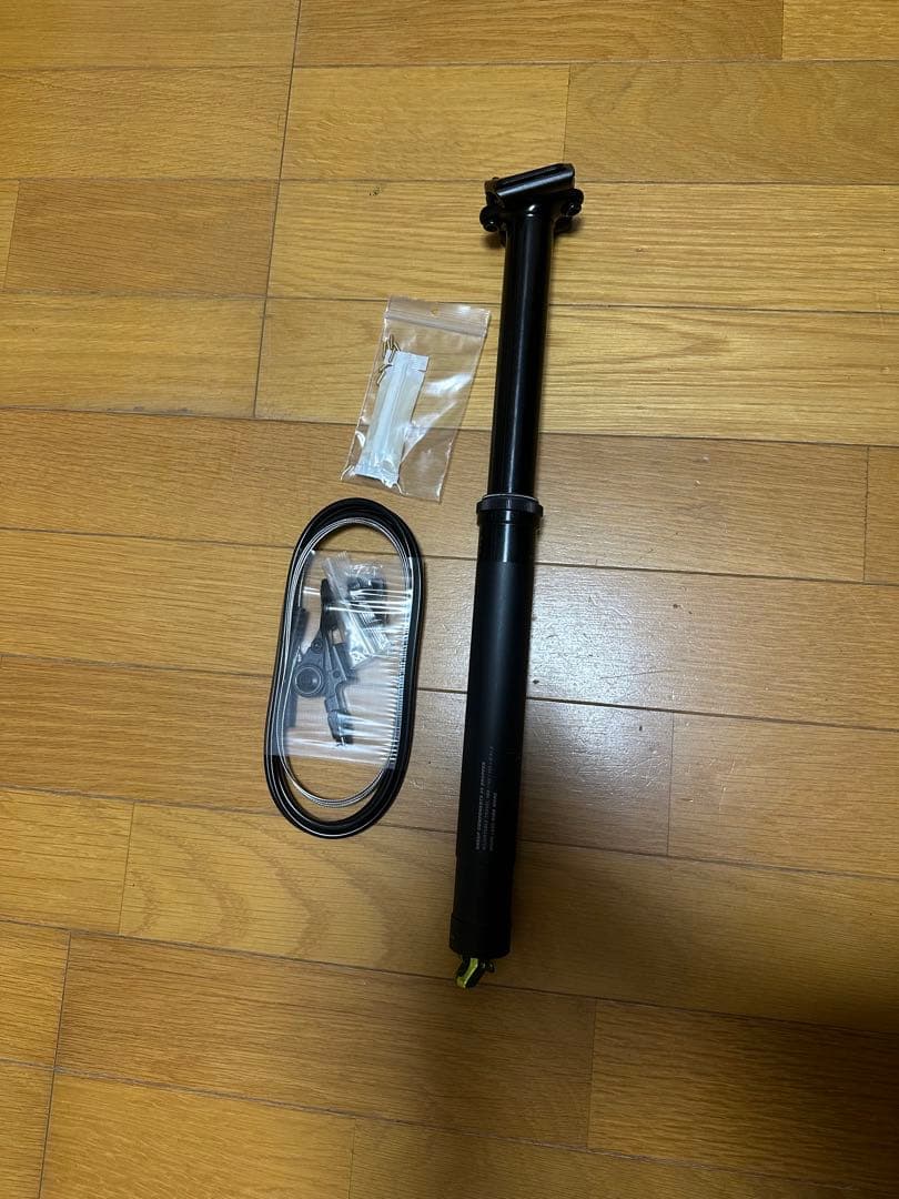 m*i様 ONEUP COMPONENTS V3 DROPPER シートポスト