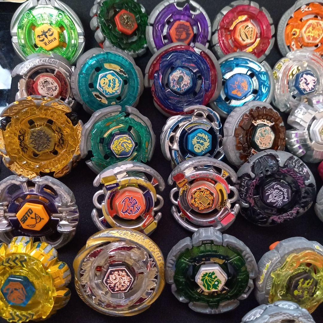 メタルファイトベイブレード　まとめ売り　ファントムオリオン　デスケツァルコアトル