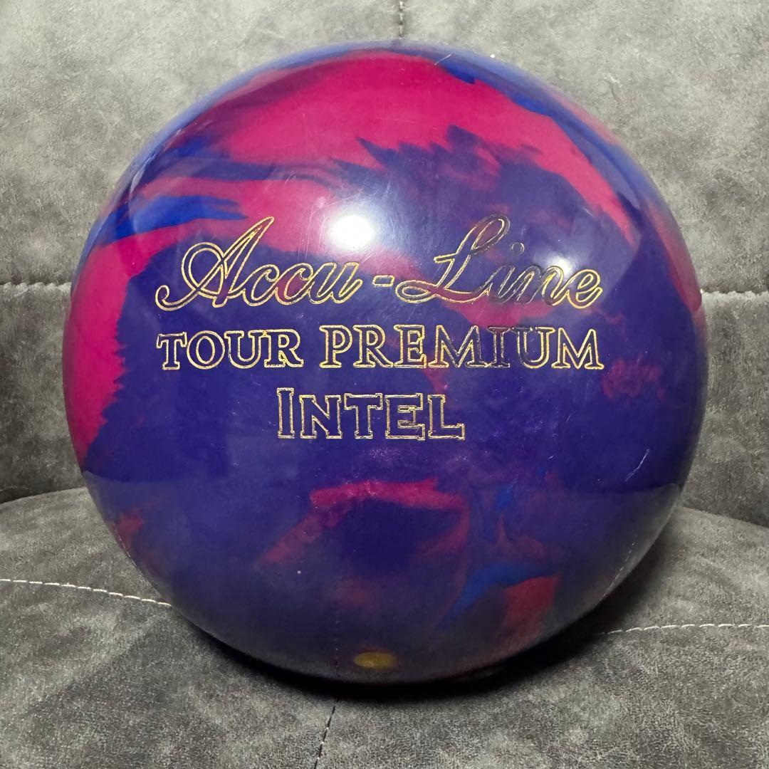 アキュラインツアープレミアムインテル ボウリングボール15P