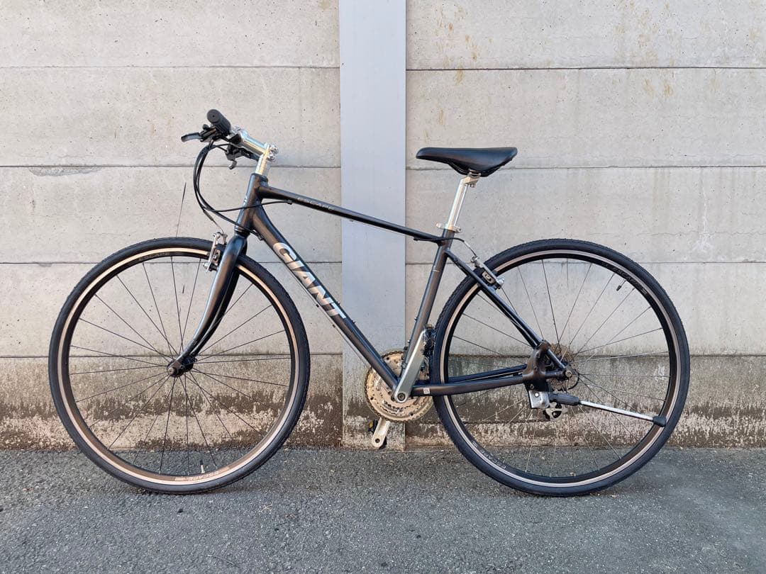 【訳あり美品】GIANT ESCAPE R3 24速　クロスバイク　CT465