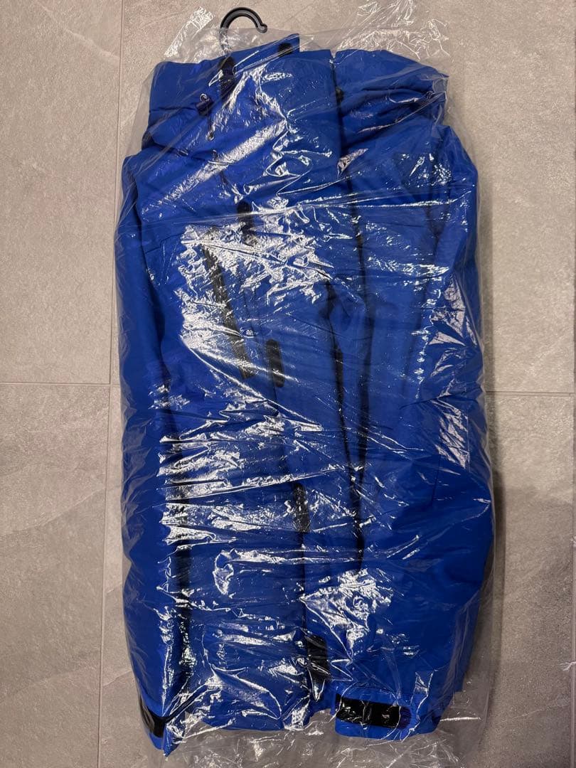 TFW49 青ダウンジャケット