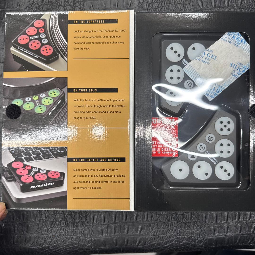 Novation DicerデジタルDJ キューポイントとルーピングコントロール