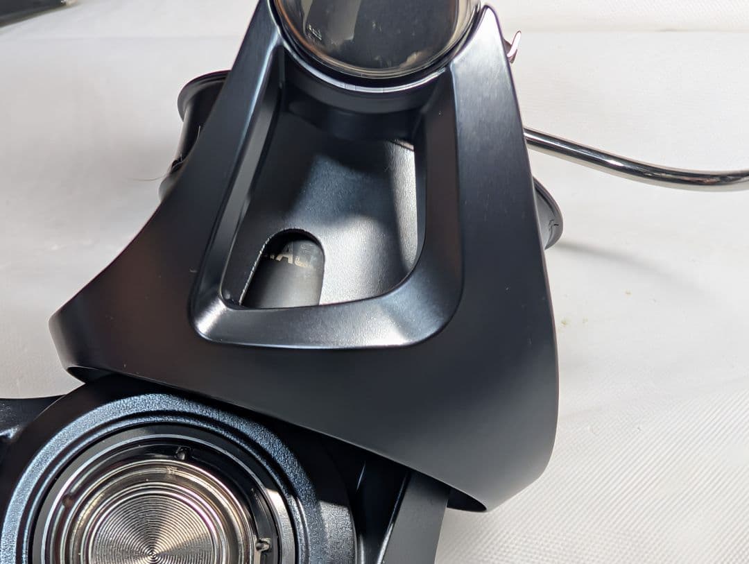 ダイワ　管972GF 23エアリティ LT2500S　本体のみ　ボディ