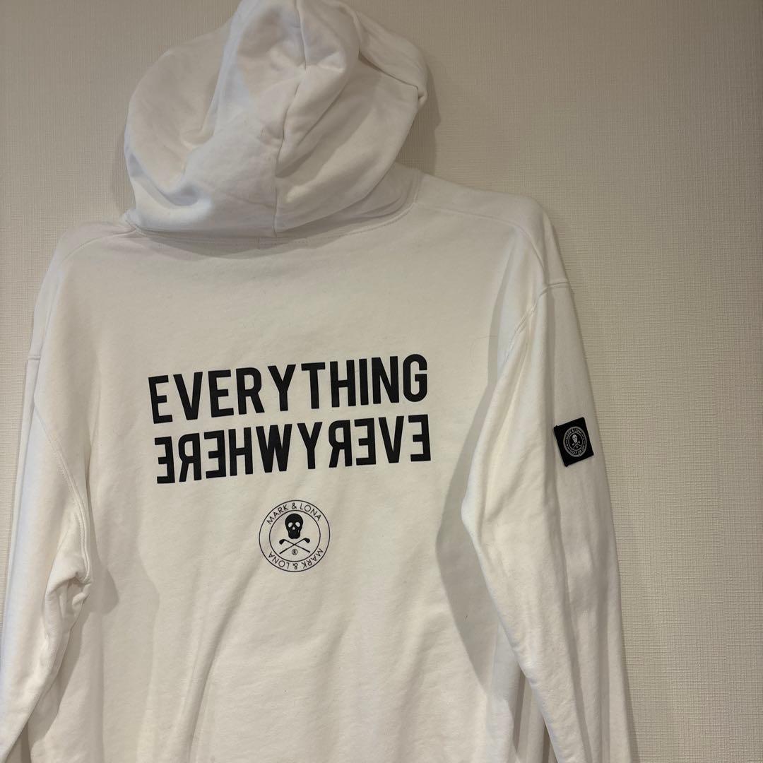 マークアンドロナ　パーカー　フーディ　白　48