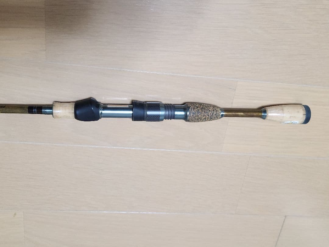 メガバス　霧雨リミテッド　Ｆ1-66ZKS　1ピース　ジャンク　折れ　シンク付