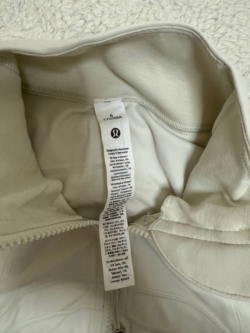 ルルレモン lululemon ジャケット トップス 長袖