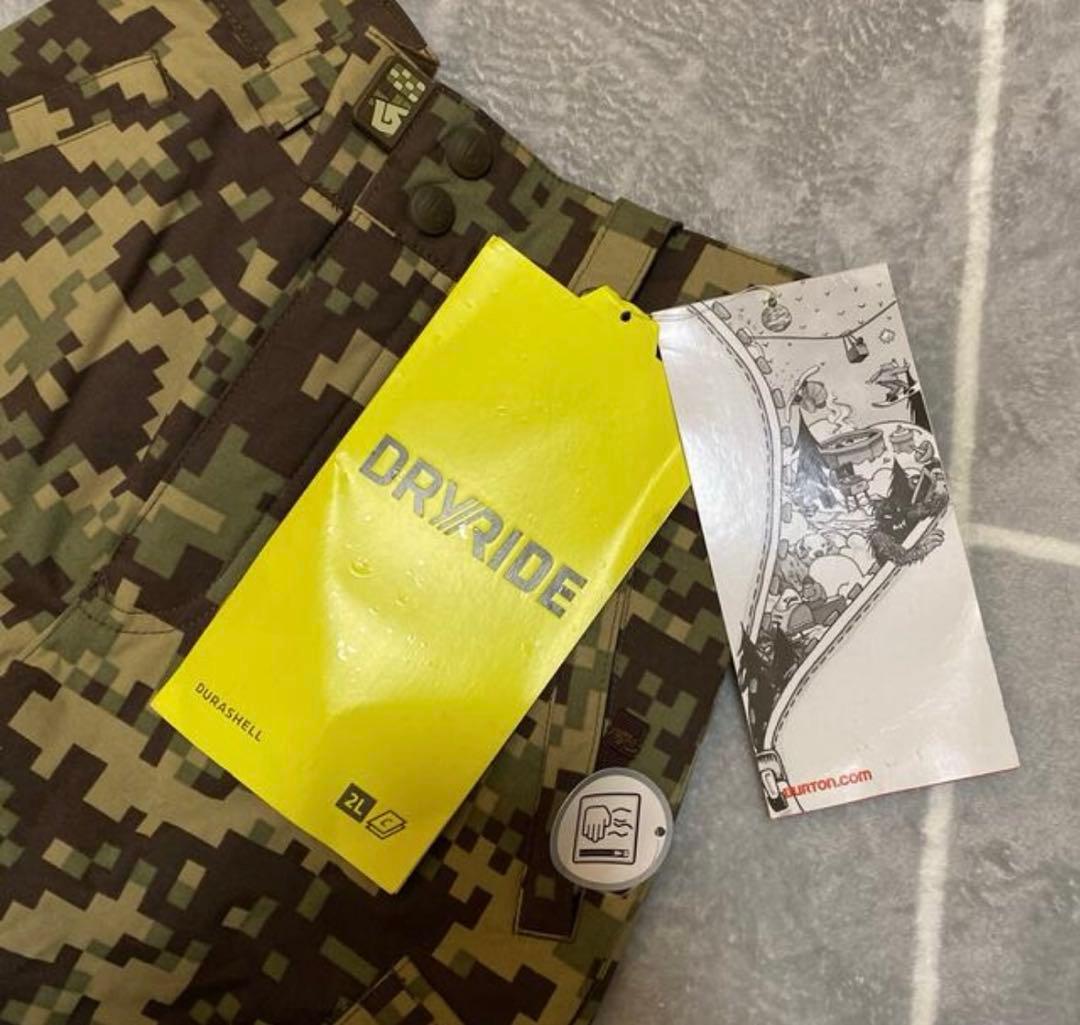 迷彩柄 burton バートン スノーボードパンツ　キッズXS