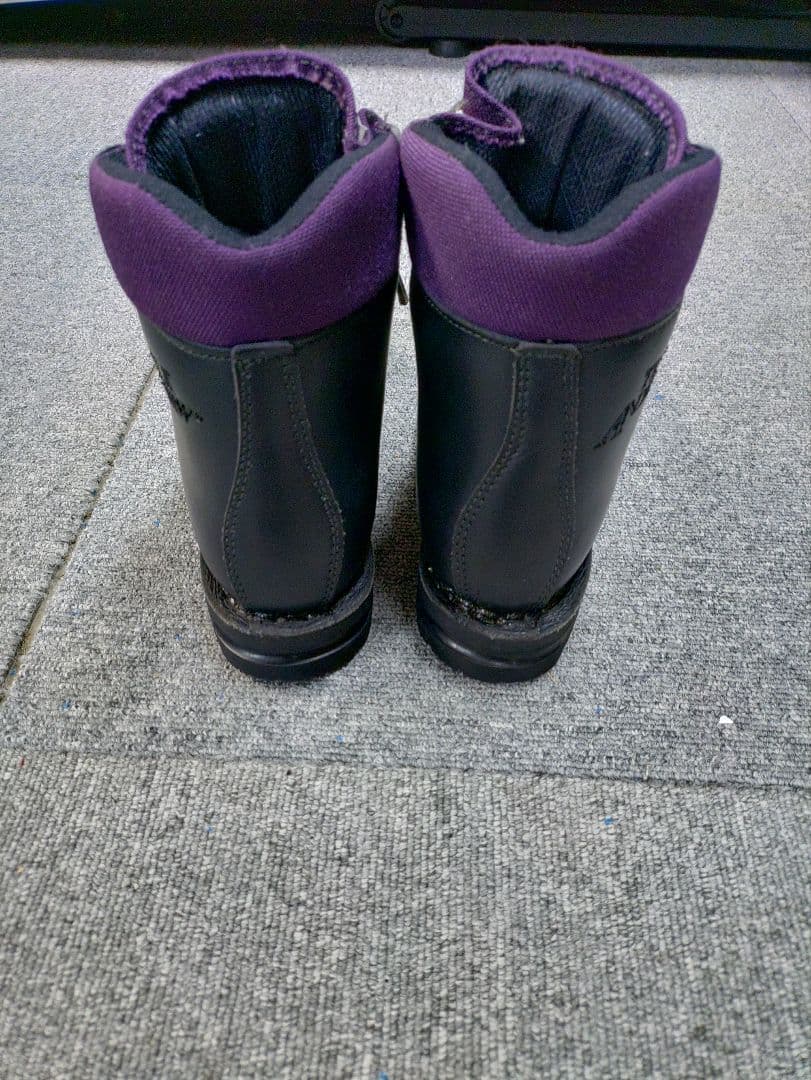 Andrew　RIFUGIOテレマーク革ブーツ