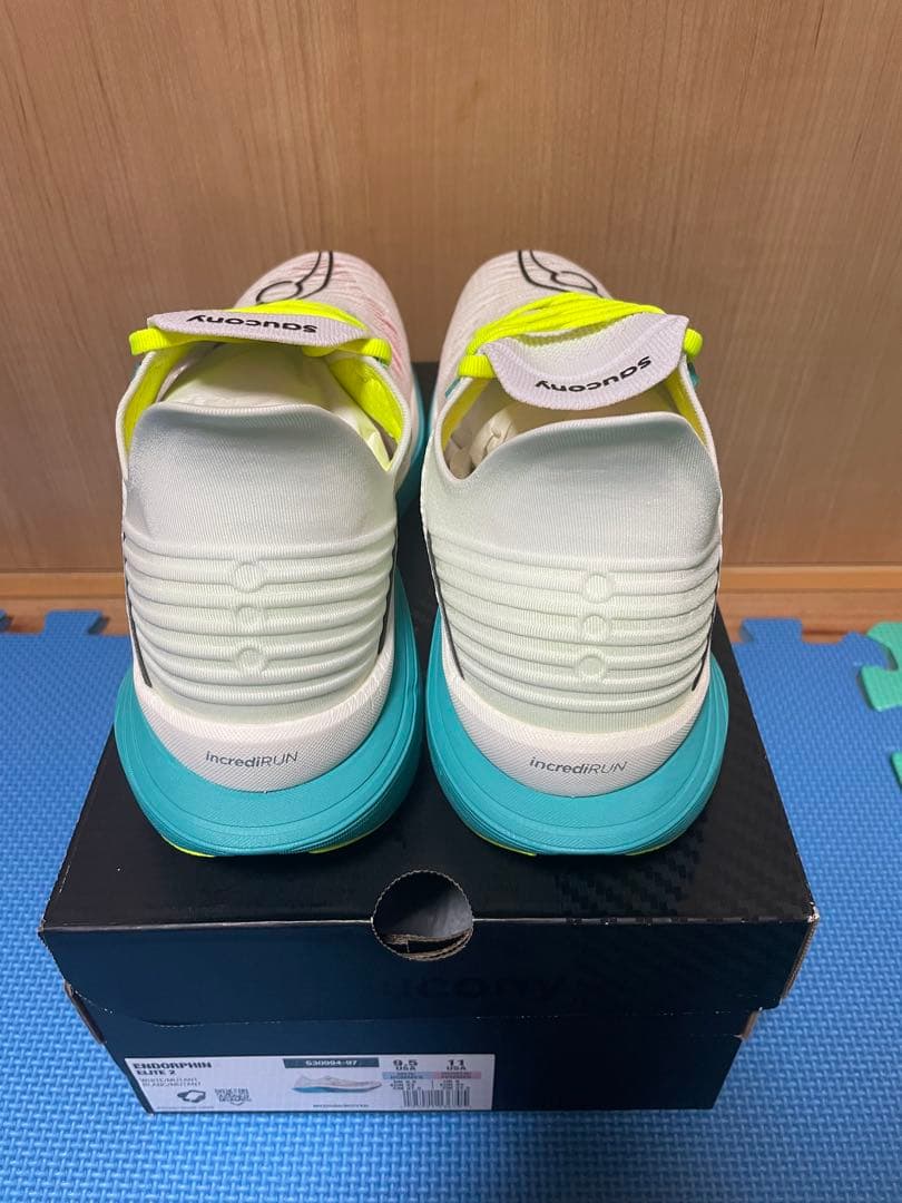 スパイク・シューズ SAUCONY ENDORPHIN ELITE2