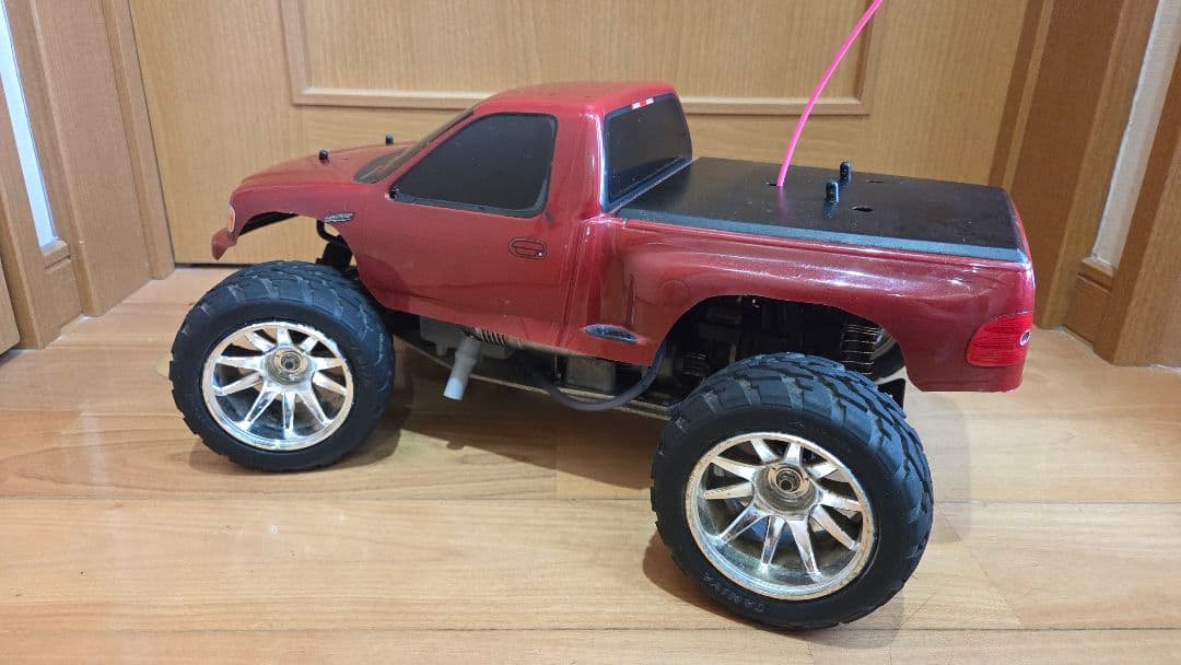 タミヤ ラジコン エンジンカー TG10 フォード F150 ボディー 中古