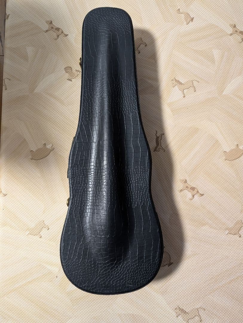 【新品】クロコダイル模様押し革製、木製バイオリンケース