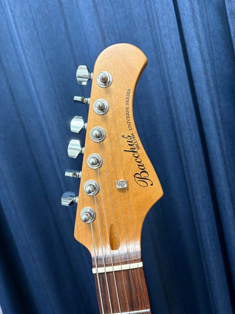 エレキギター ライトブルー ブラックパール