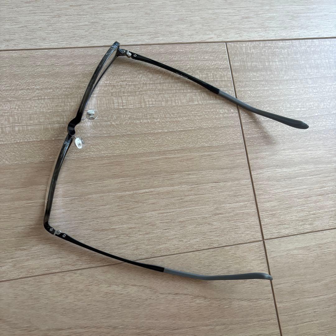 （送料込）Nissy西島隆弘使用モデル　メガネのプリンス　クリオネ（ケース付き）