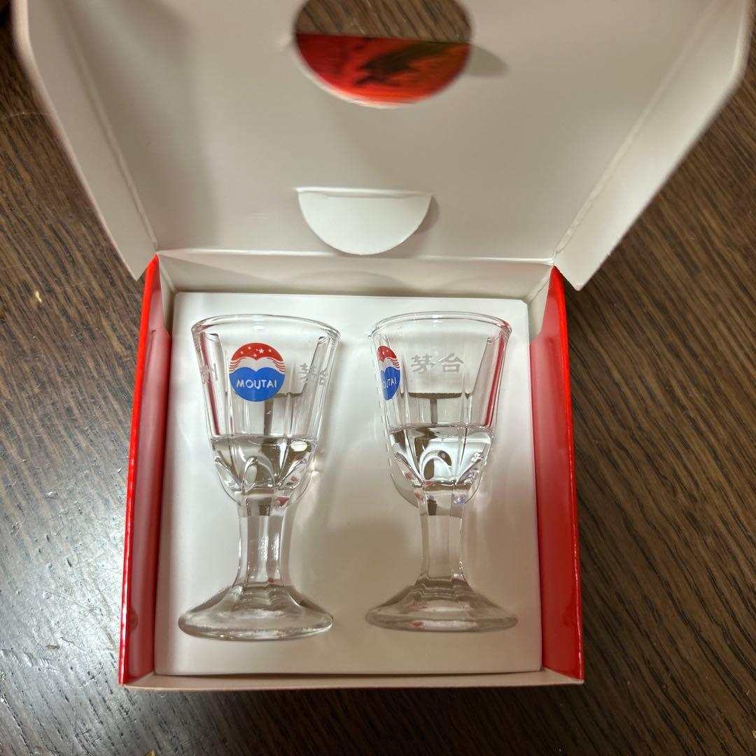 Kweichow Moutai 2023年製500ml ギフトバッグ、お猪口付き