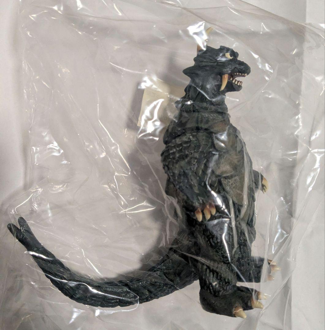 プレミアムバンダイ 総天然色 ウルトラQ ガラモン ペギラ ゴメス ソフビ