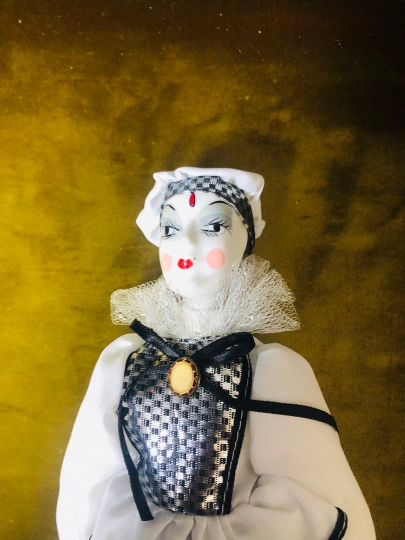 その他 porcelain doll