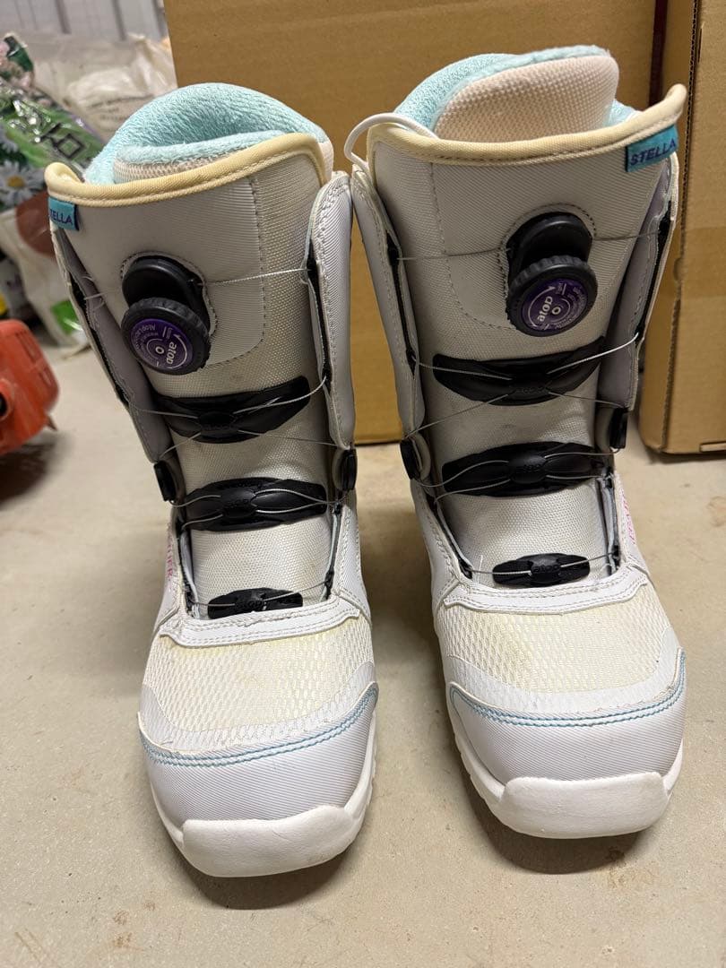 STELLA BOAブーツ　24センチ