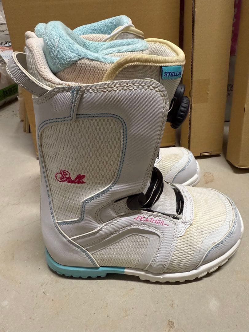STELLA BOAブーツ　24センチ