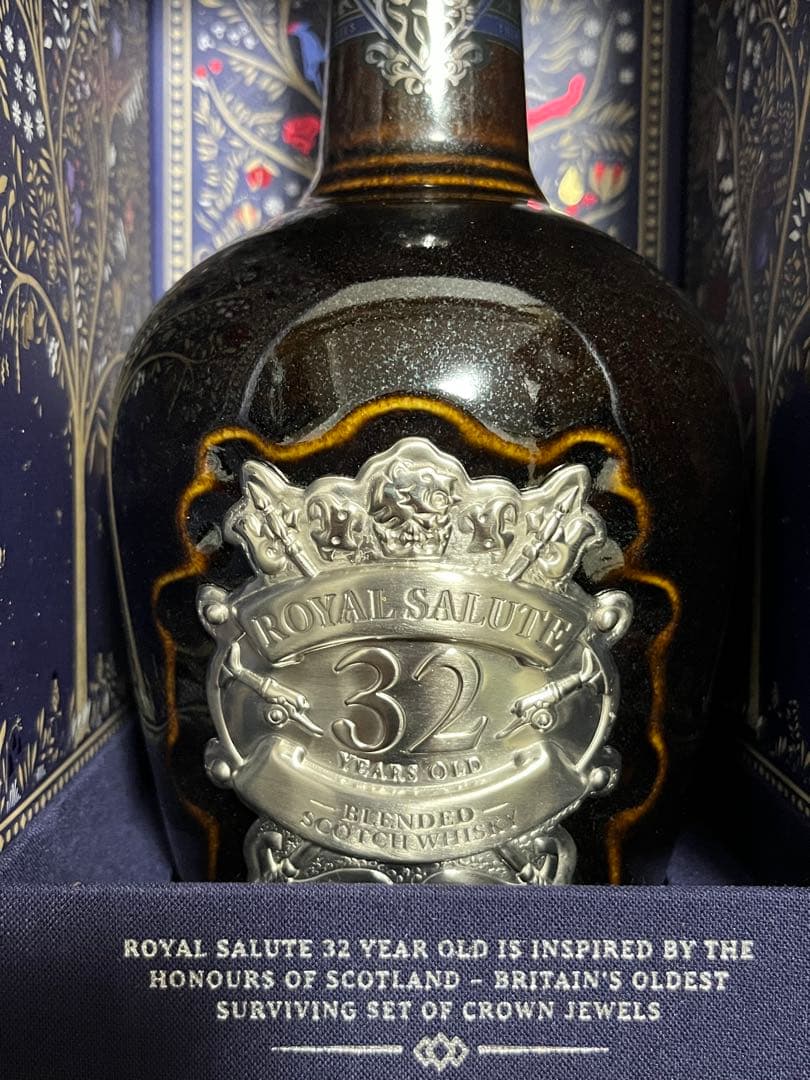  SALUTE 32年 ブレンデッド スコッチ ウイスキー 500ml