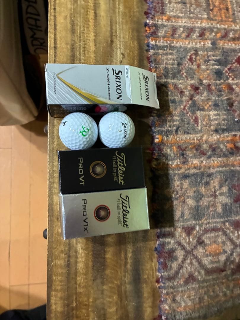 TAYLORMADE ゴルフバッグ・キャディバッグ　テイラーメイド