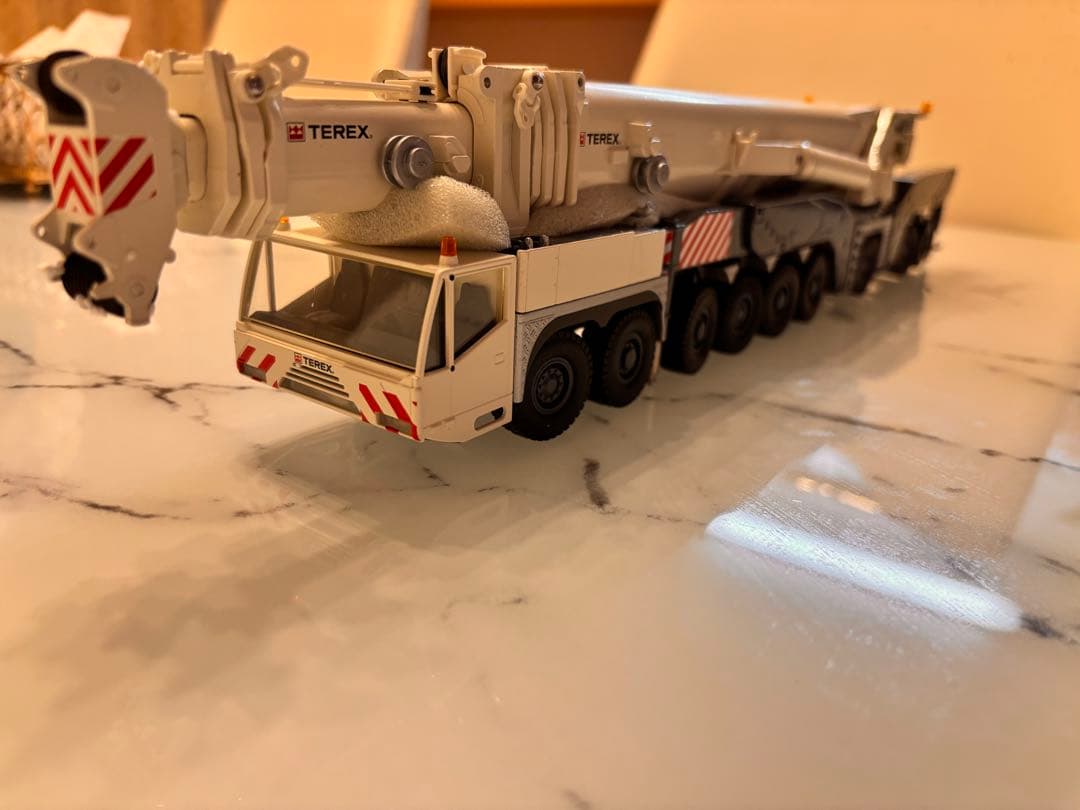 TEREX AC 1000 クレーン模型 1/50スケール