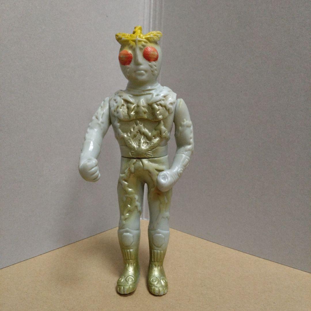 無版権 イナズマン パチソフビ ブーツ金色