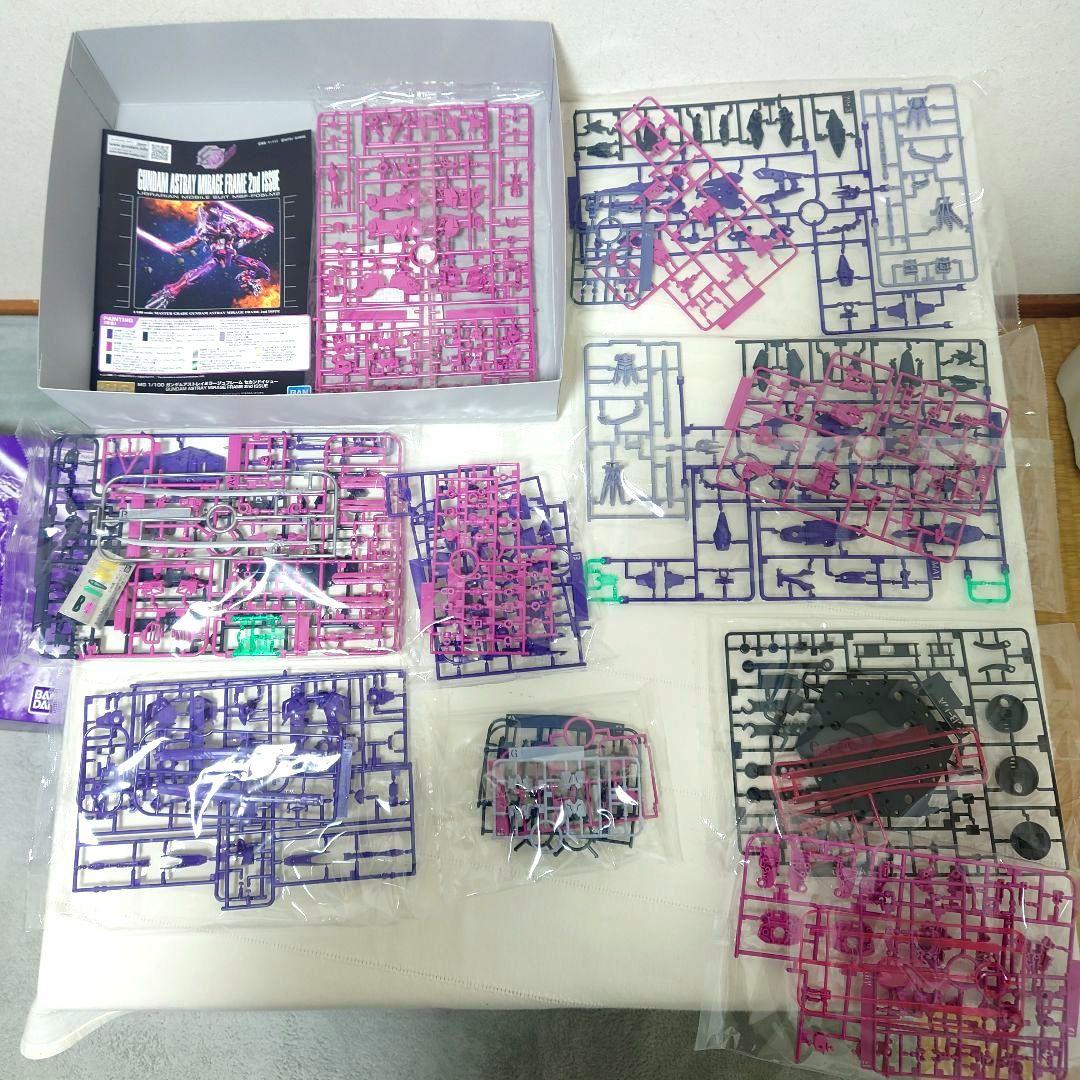 MG 1/100 ガンダムアストレイミラージュフレーム セカンドイシュー 未組立