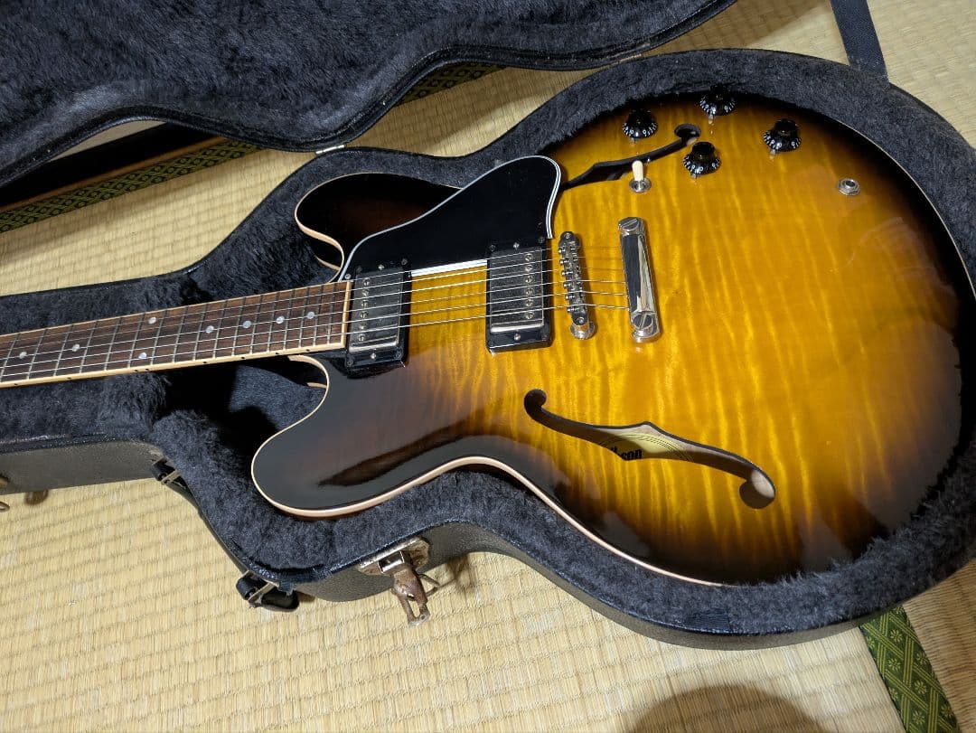 gibson 2001年製 ES-335 RESSUE VS