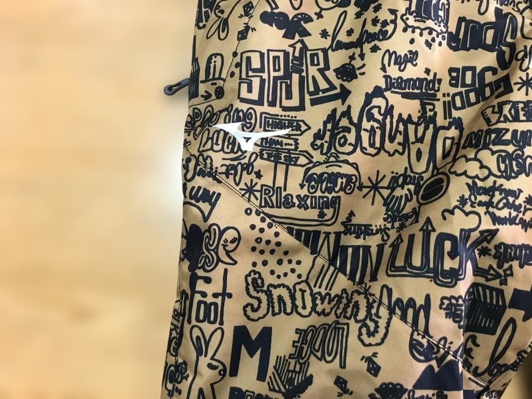 MIZUNO　中綿入りストレッチジャケット+パンツ　上/ｌ　下/Ｍ　程度良好