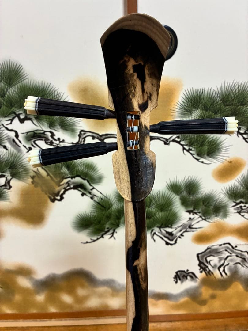 沖縄三線　伊江島クルチ(黒木) ユナー！与那城型　本皮一枚張り