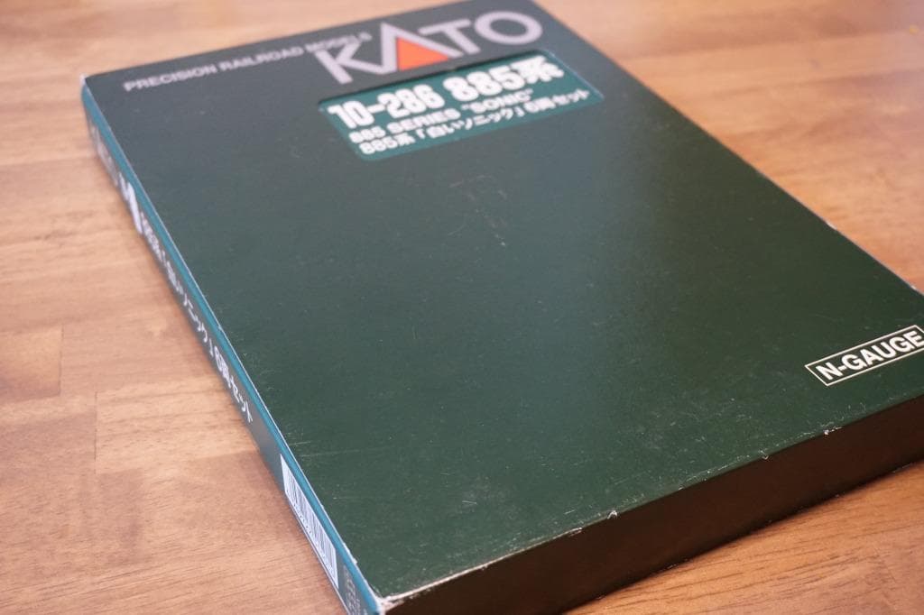 ＫＡＴＯ　885系 「たま（宮崎応援）」ラッピング仕様 ＳＭ-8編成 6両