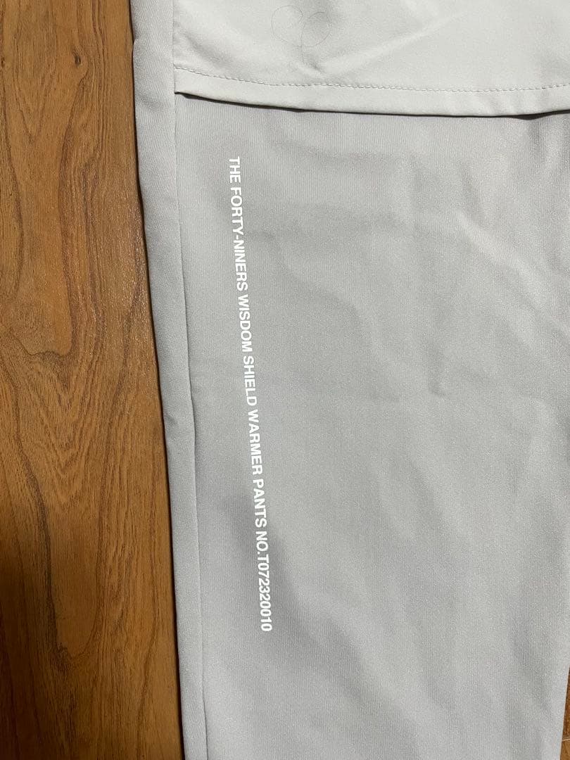 定価4.2万　TFW49 ダウンパンツ　グレー　S ゴルフ　防寒