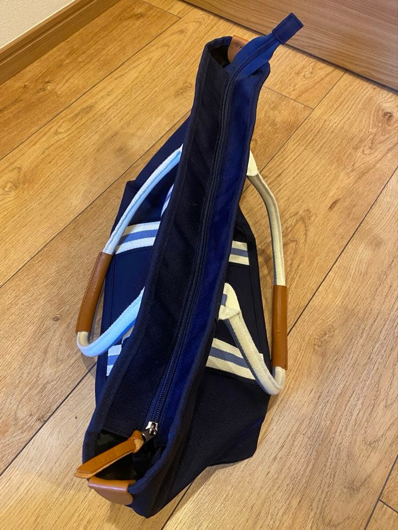 メルセデス　タイトリスト　トートバッグ　ネイビー