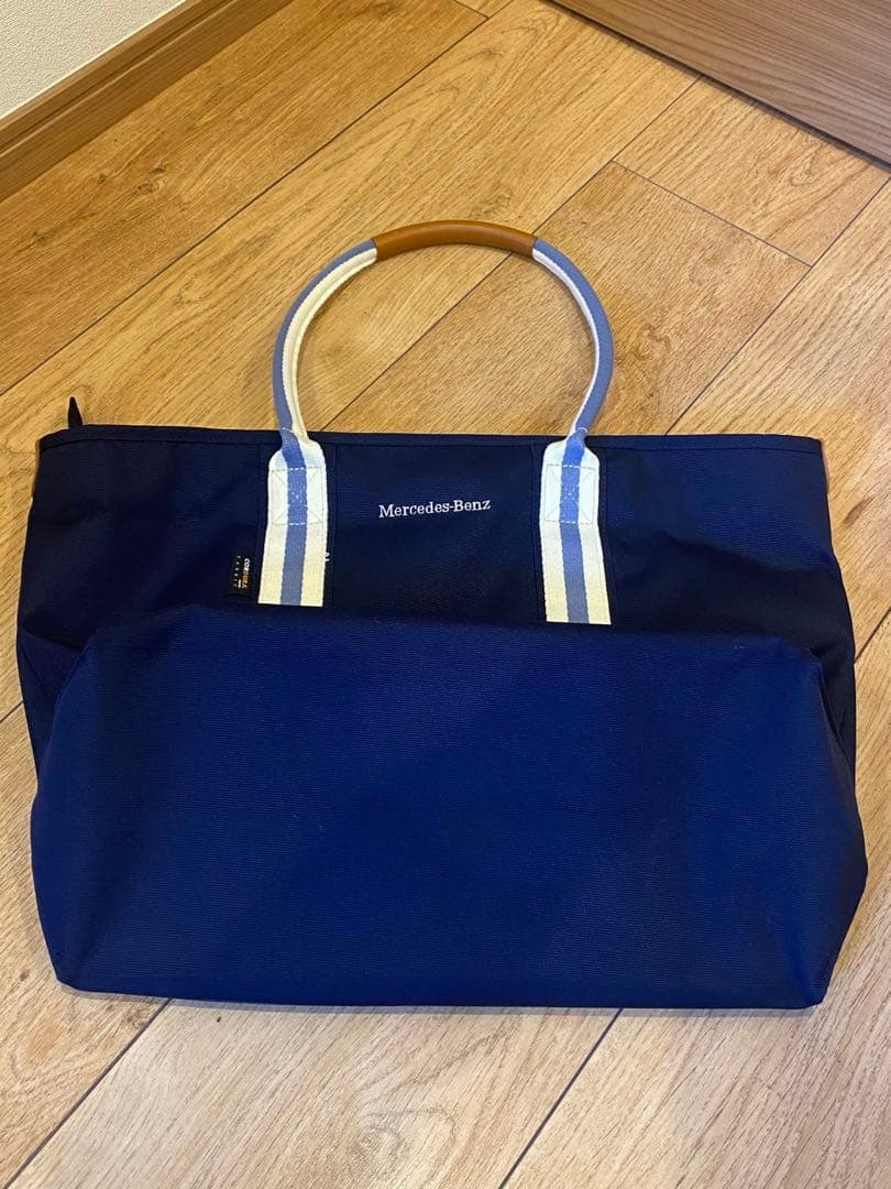 メルセデス　タイトリスト　トートバッグ　ネイビー
