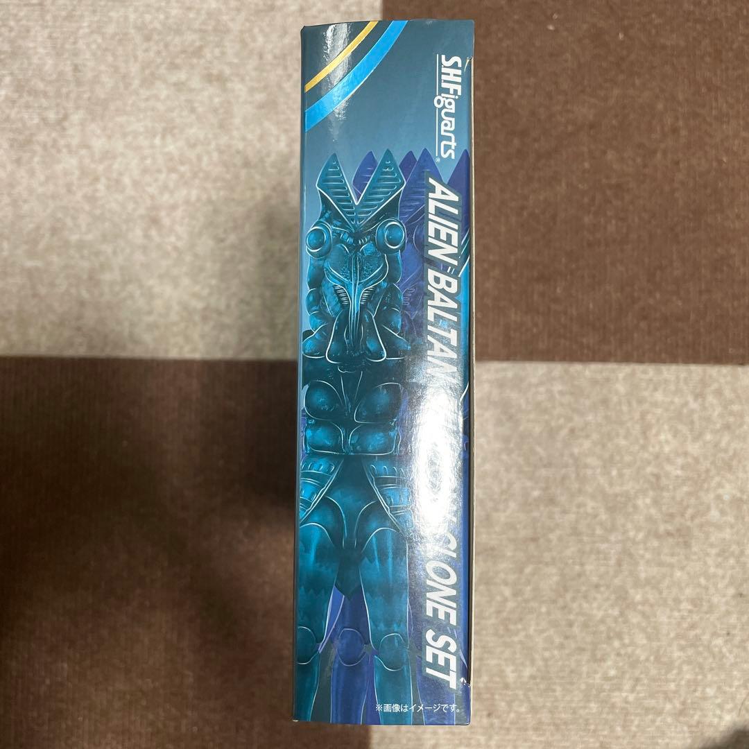 ひろ坊さん専用　S.H.フィギュアーツ　バルタン星人　分身体セット