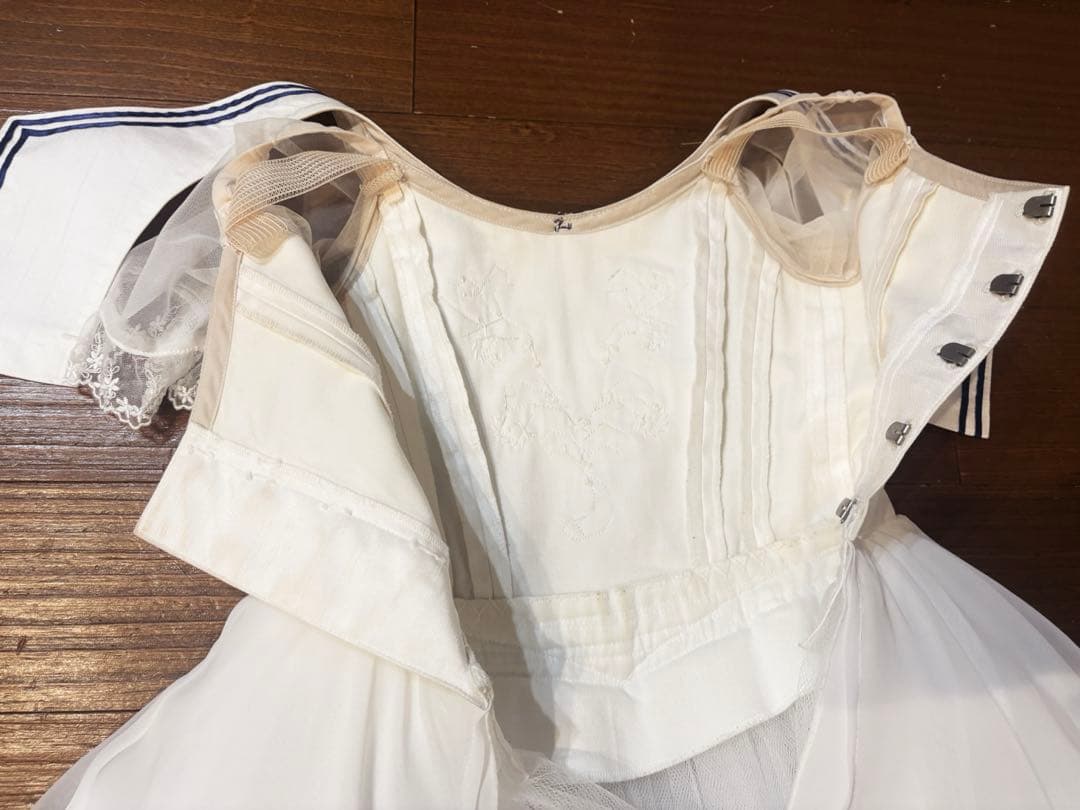 バレエ衣装　卒業舞踏会　130-140（細身）