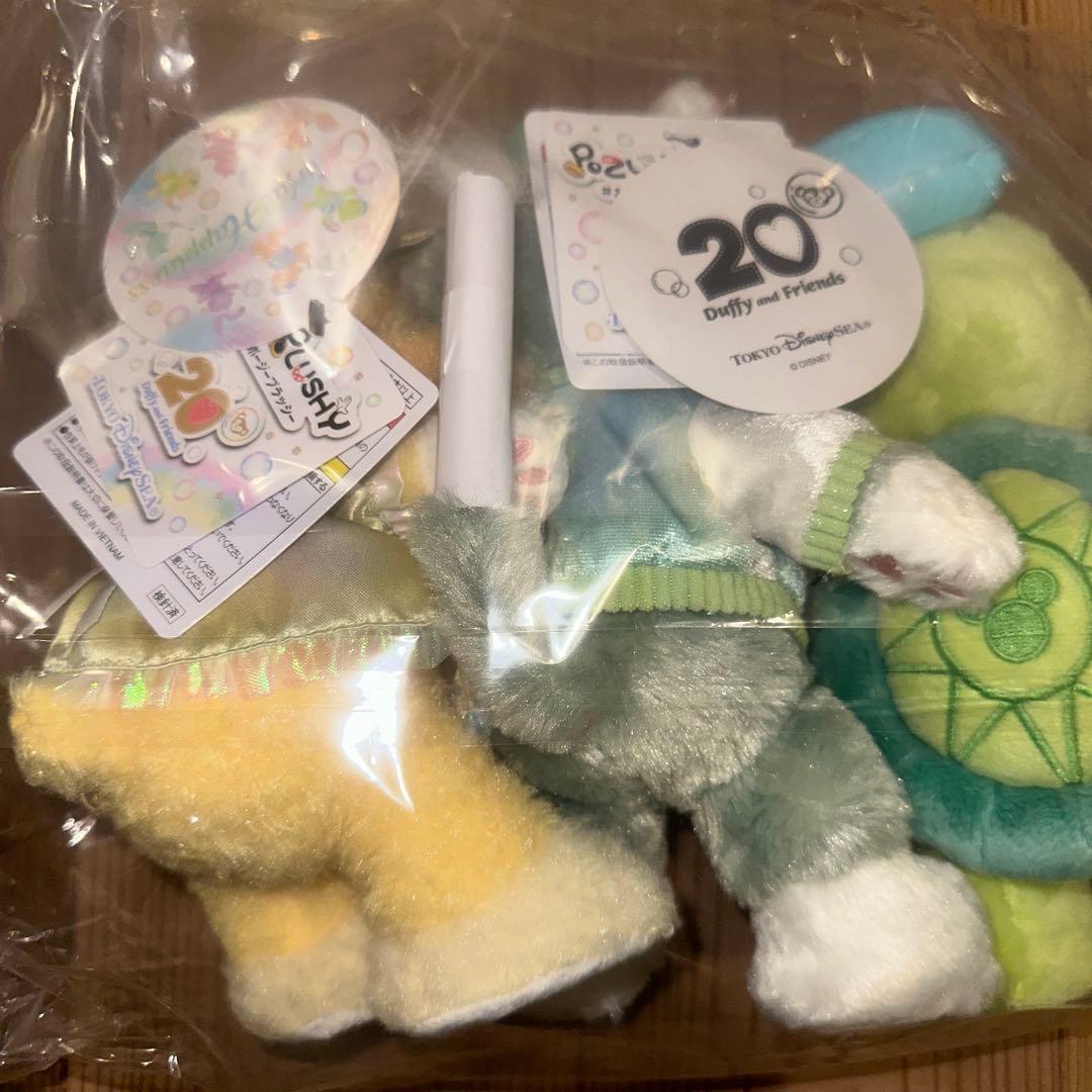 ダッフィー&フレンズ20周年　カラフルハピネス　ポージープラッシー　7人セット