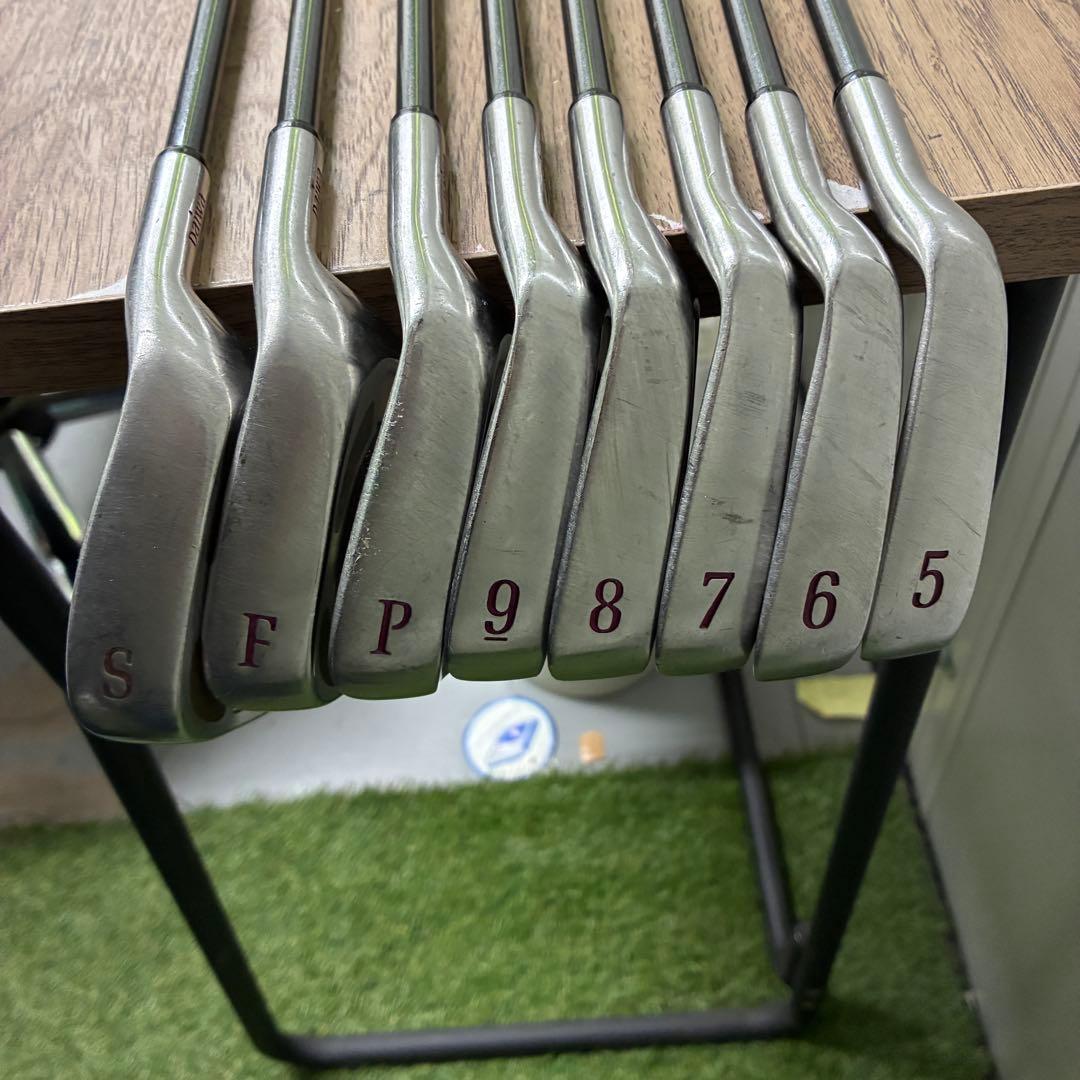 レディースゴルフクラブセット【ONOFF】【MIZUNO】【ヘッドカバー付】★