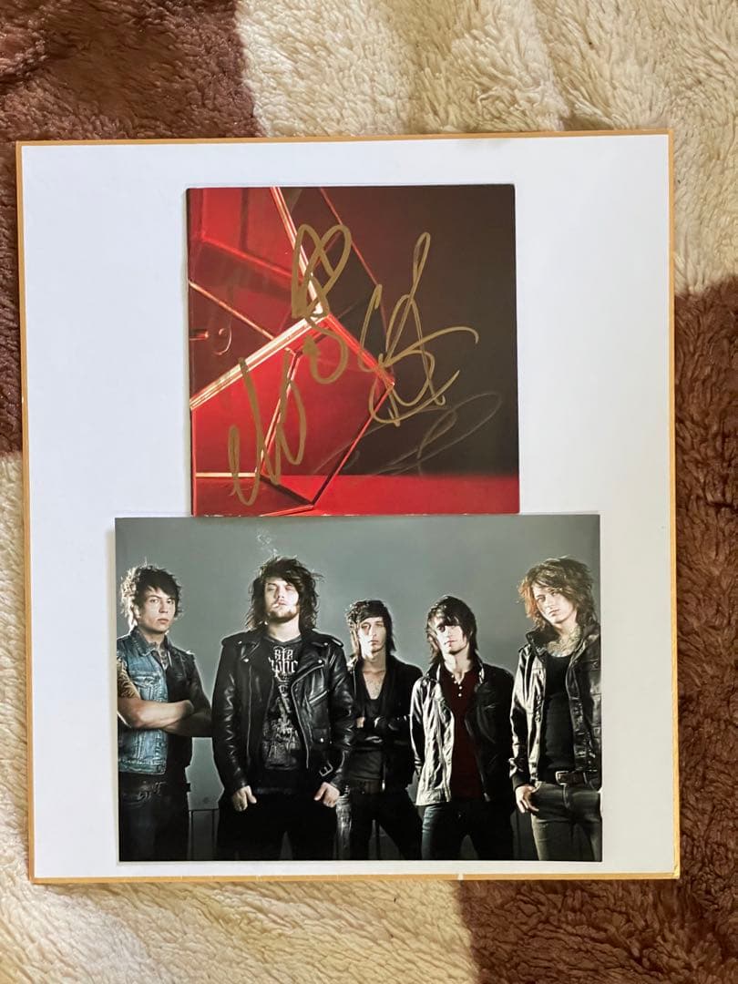 Asking Alexandria 直筆メンバー全員サイン入りジャケット 額縁付