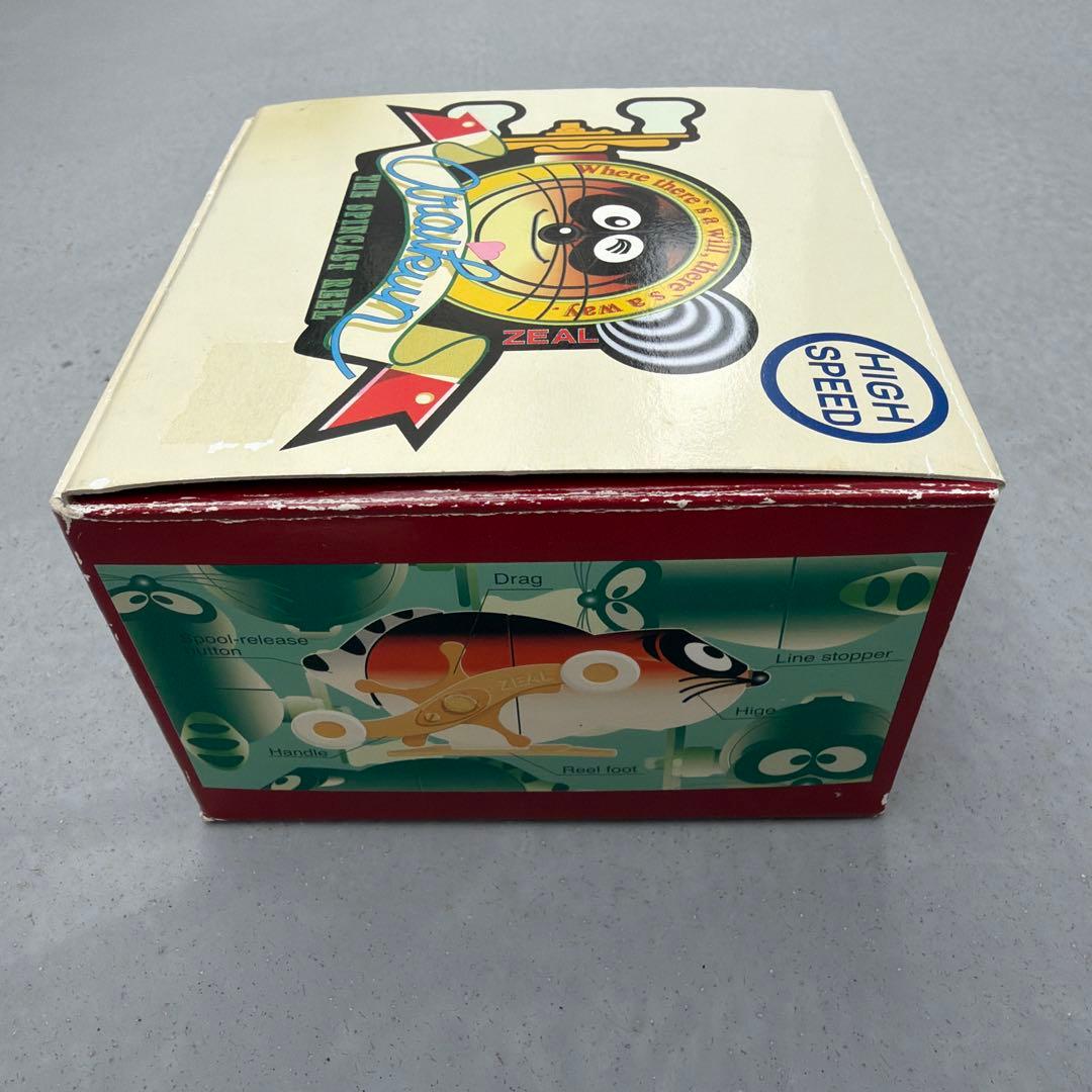 【希少 お宝品 お得品】ズイール アライくん リール　ZEAL